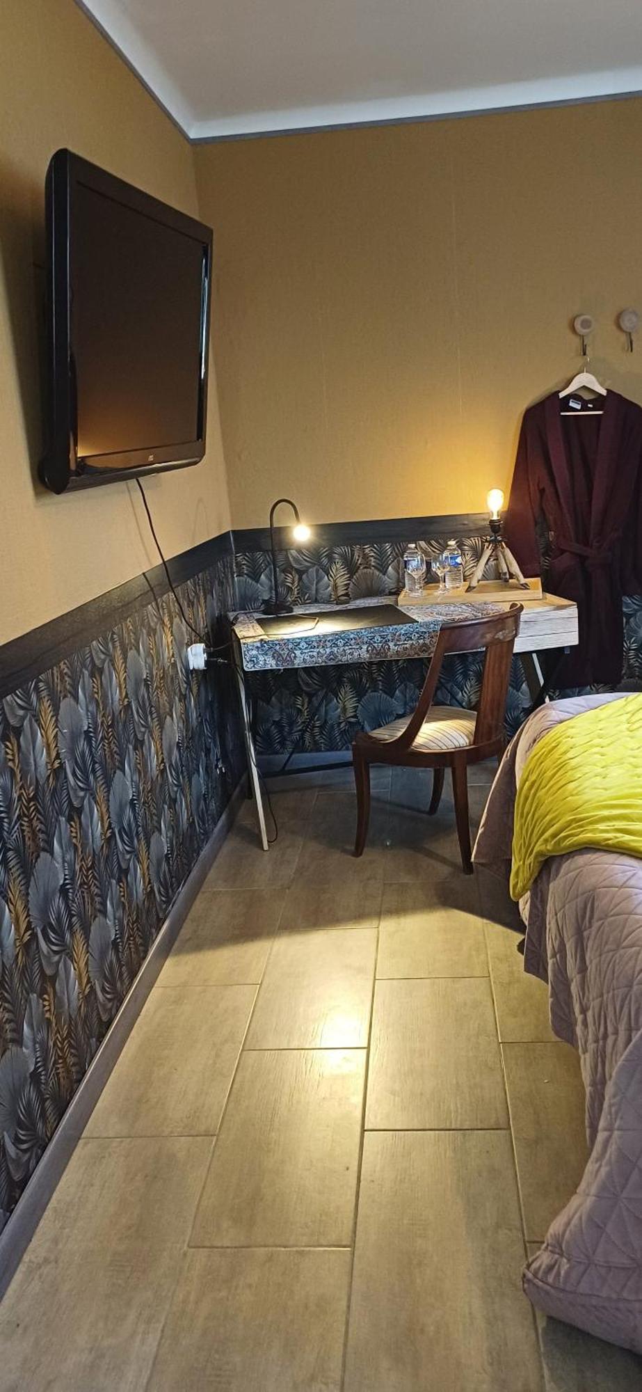 Chambres D'Hotes La Foret Longwy Room photo